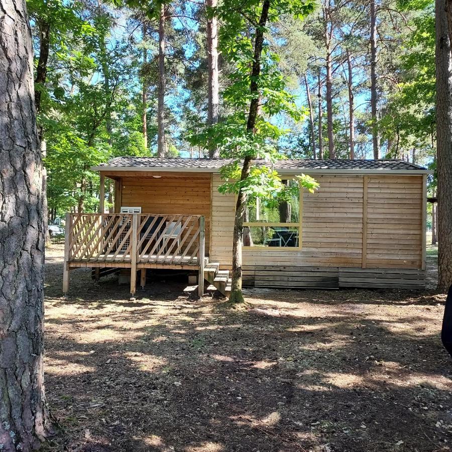 Camping Onlycamp Les Pins Nancay Eksteriør billede